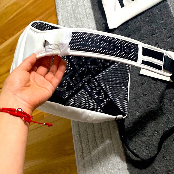 New kenzo backpack one shoulder - Picture 7 of 9